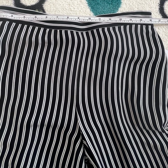 NWT MICHAEL  Michael Kors Stripe Straight Leg Pant Black & Cream Size 6 - Picture 12 of 14